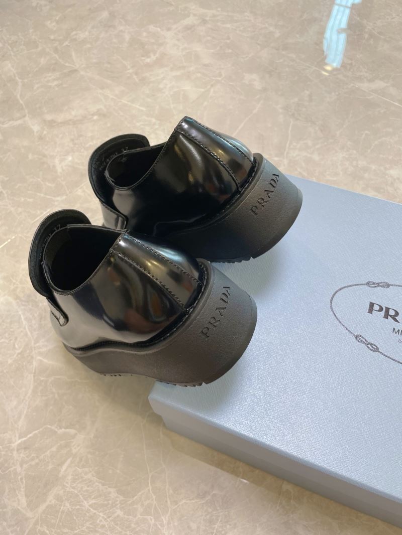 Prada Low Shoes